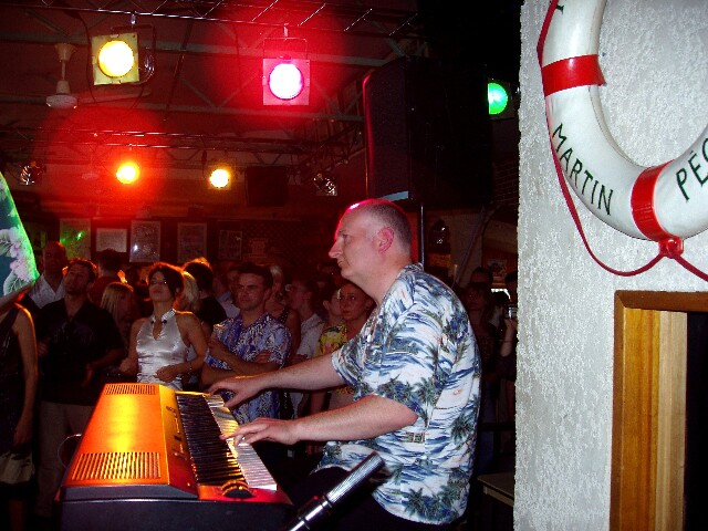 min 2006 06 11 guinguette mp 280